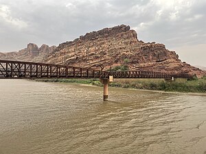 Colorado River bridge in Moab.jpg